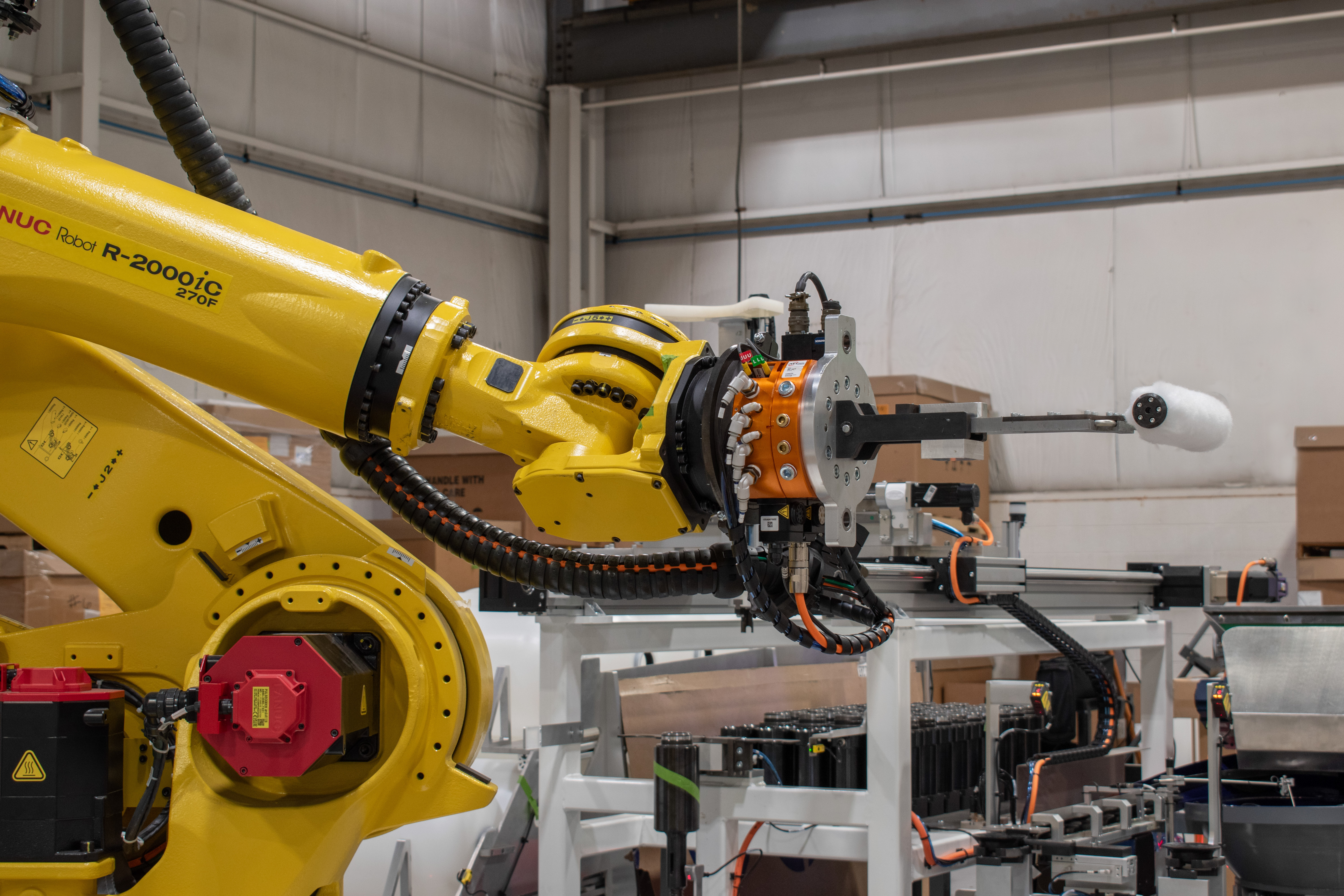 Case Study Image of the Custom Robotic Tooling for painting application