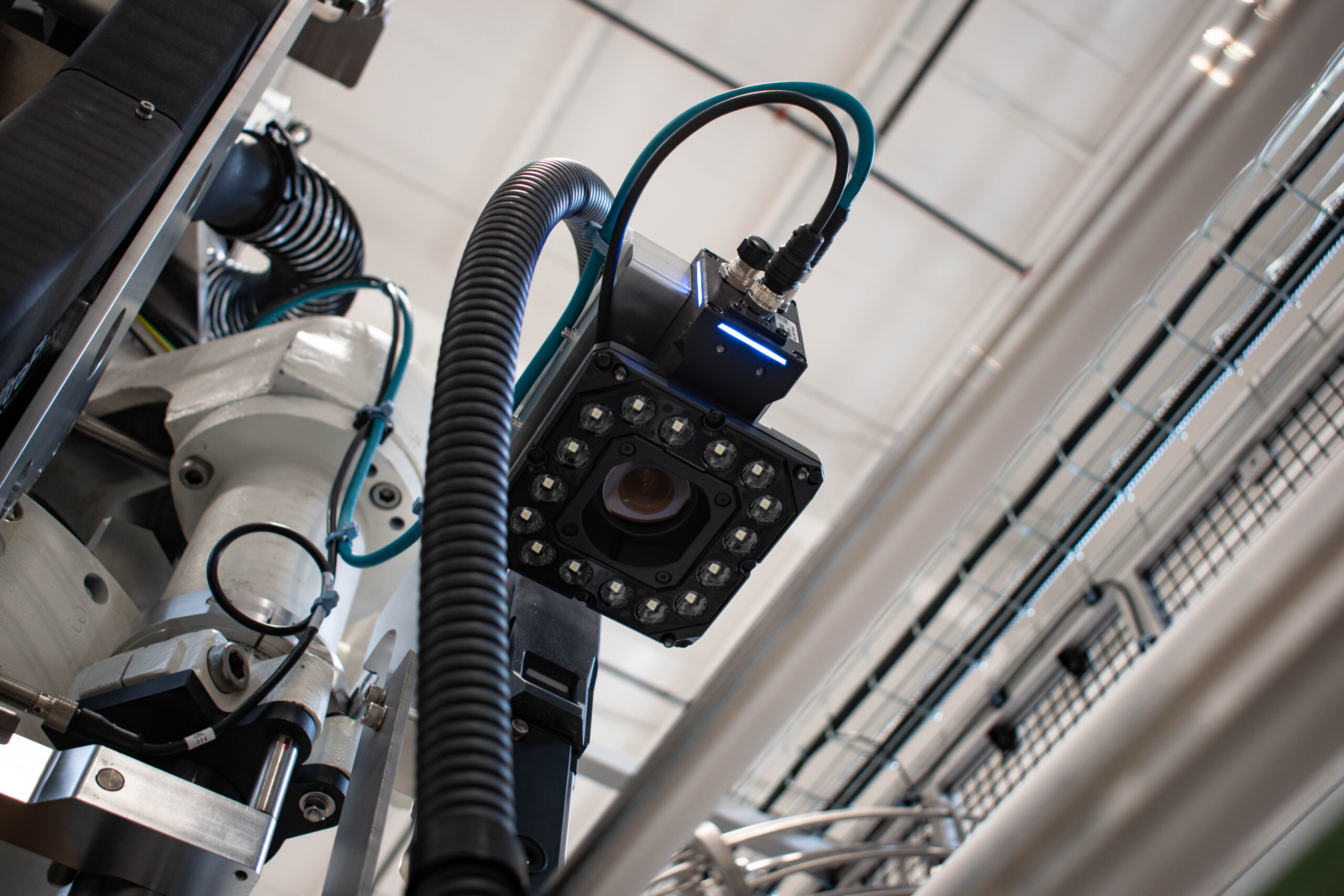 Keyence camera mounted on an automated machine