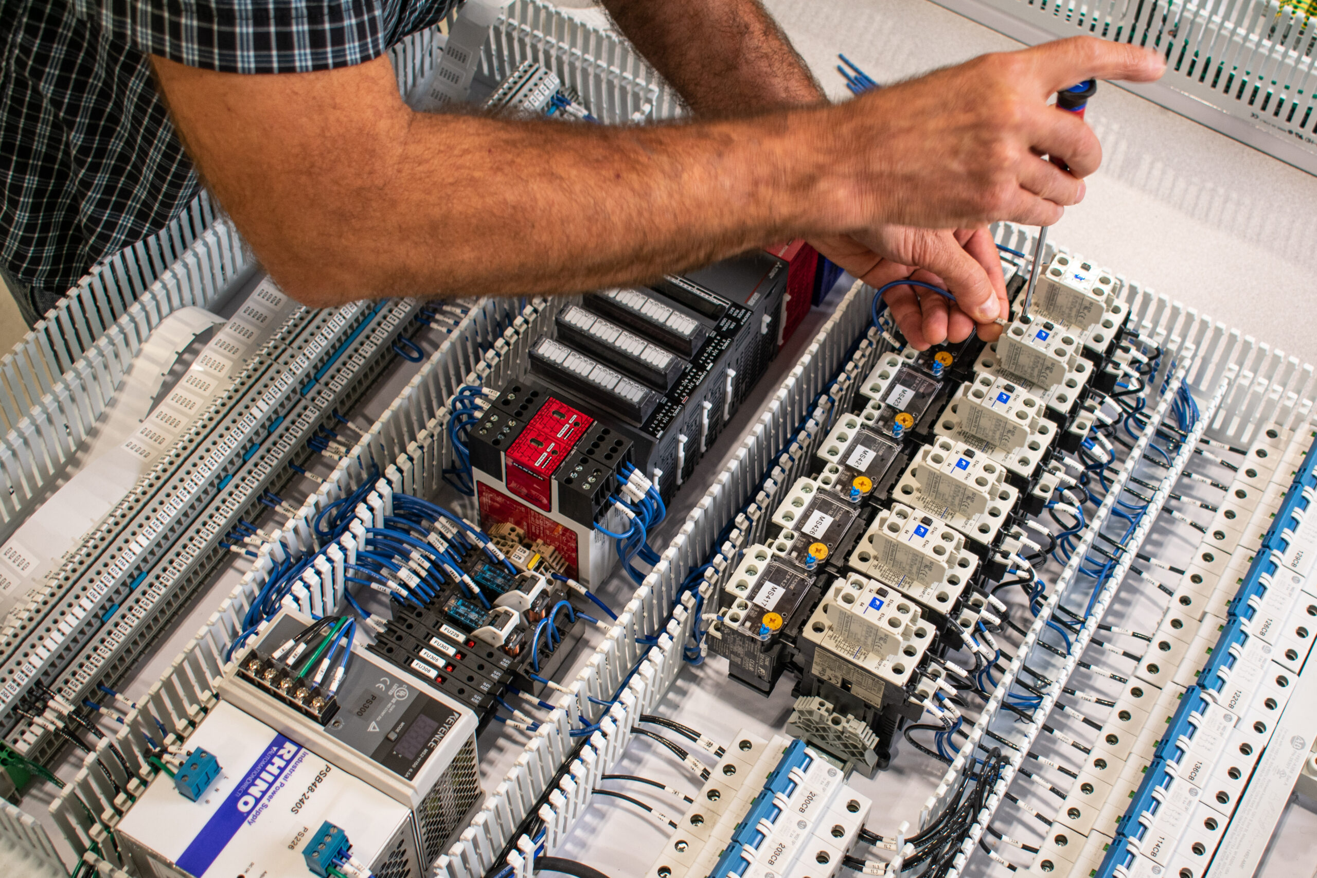 Expert Build Team for Reliable Automated Machines - SDC