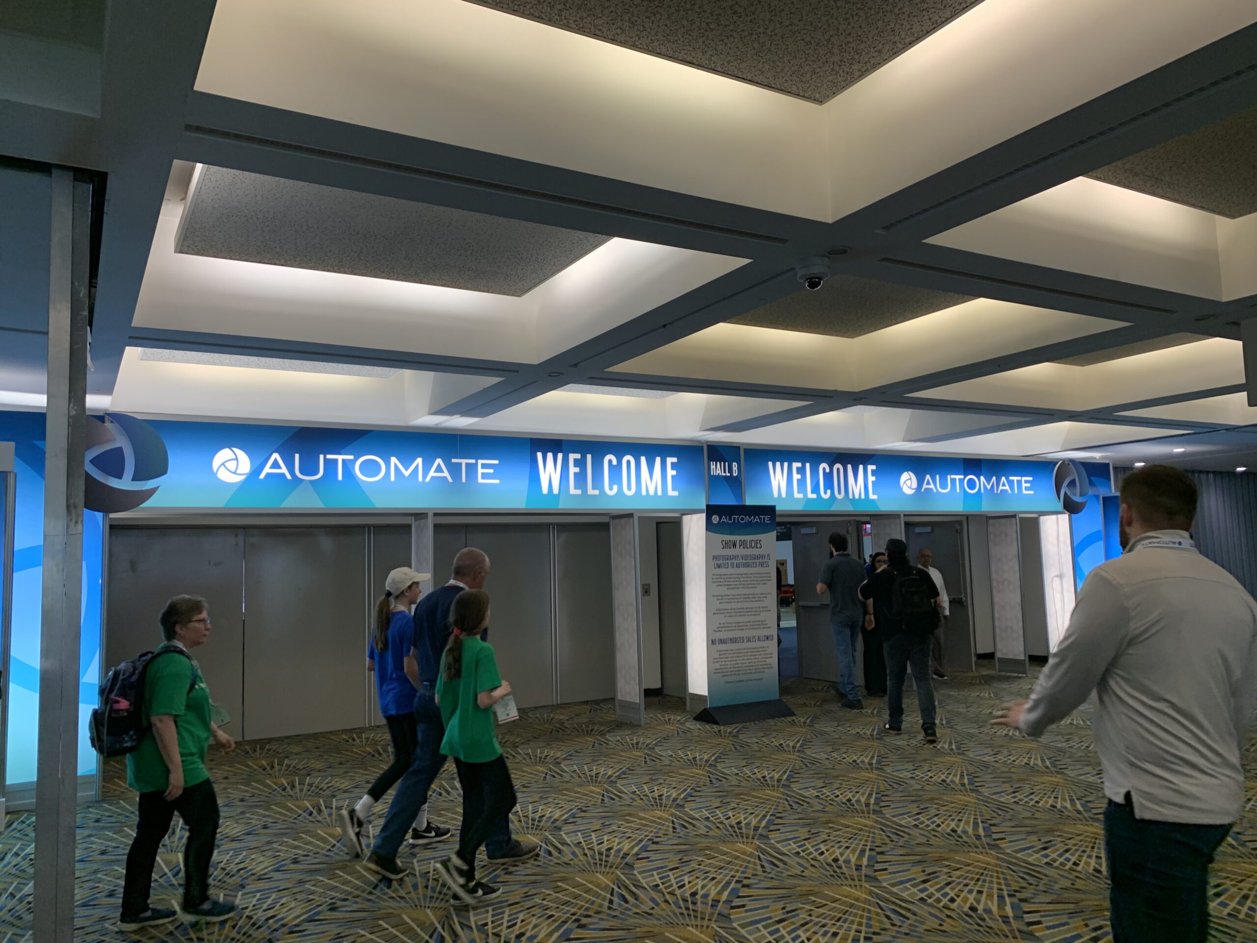 Automate exhibit floor entrance