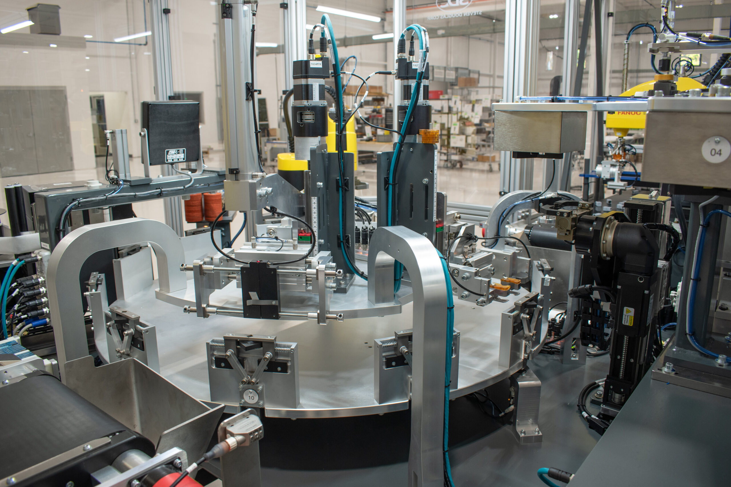 Rotary indexing dial with automated equipment for packaging drill tools