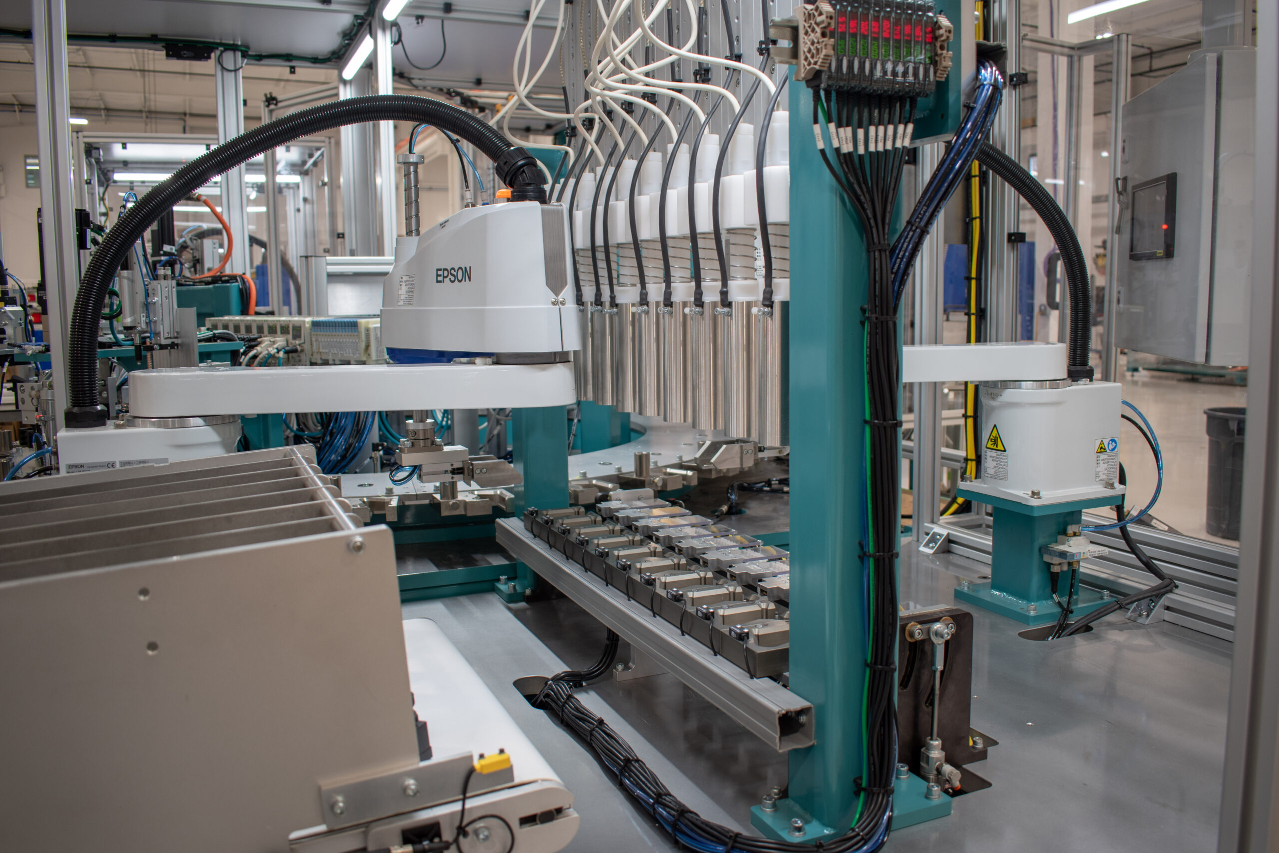 Automotive part electrical testing station