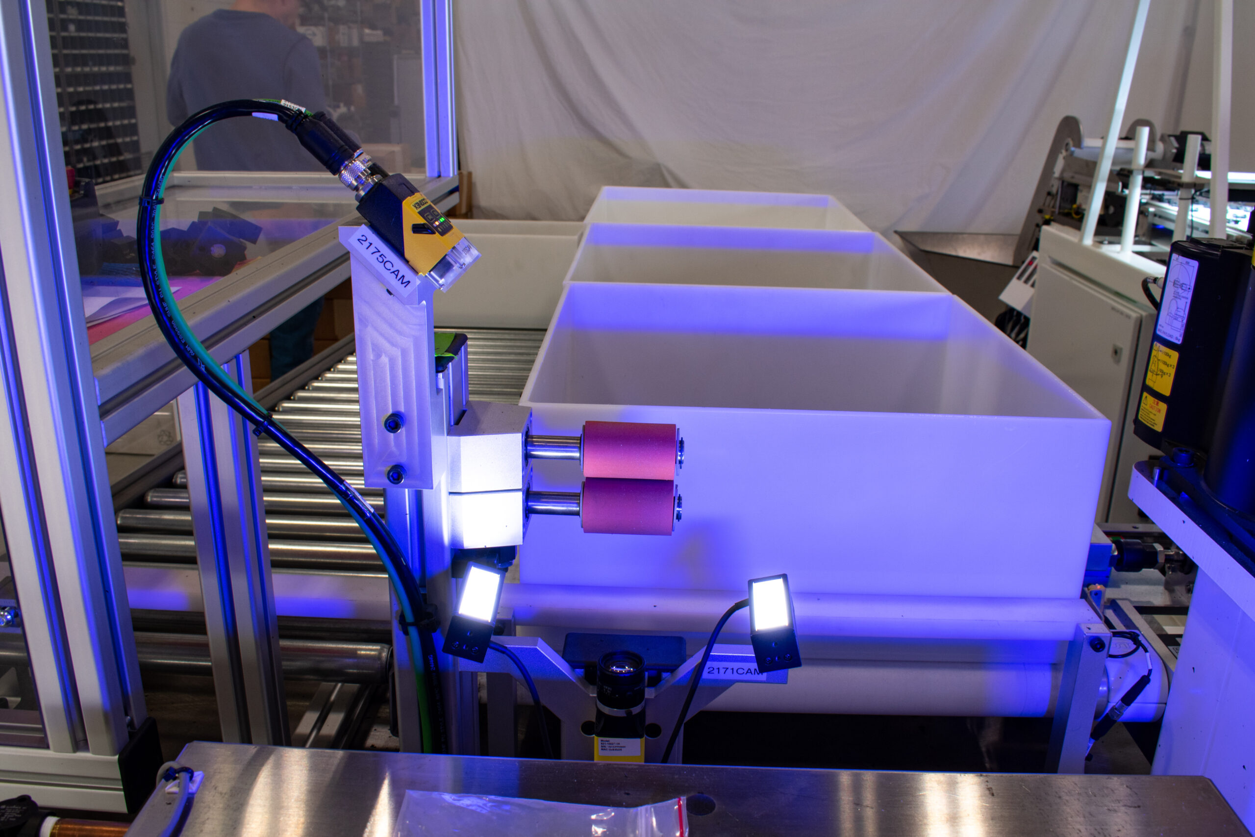 Machine vision inspection for proper label application