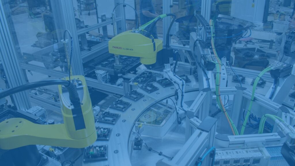 Custom Machine Builder vs. Systems Integrator: What Does Your Automation Project Actually Need?